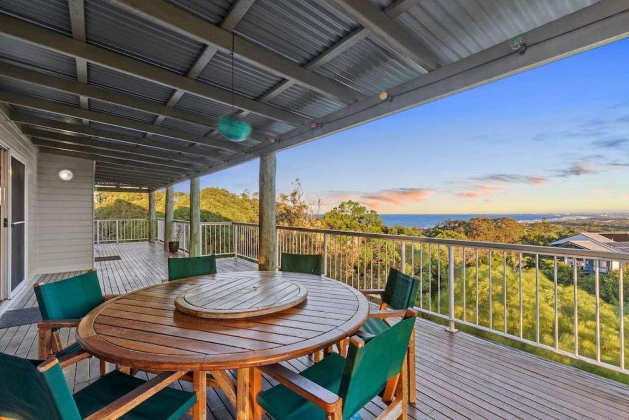 Breathtaking Panoramic Ocean Views Holiday home *